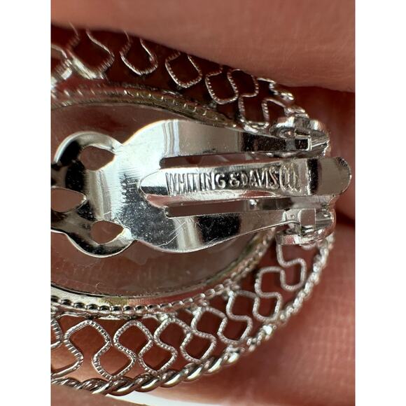 Whiting & Davis Cameo Demi Parure Vintage Necklace and Clip On Earring Set - Picture 5 of 7